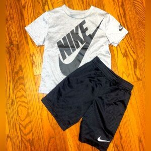 NIKE set!